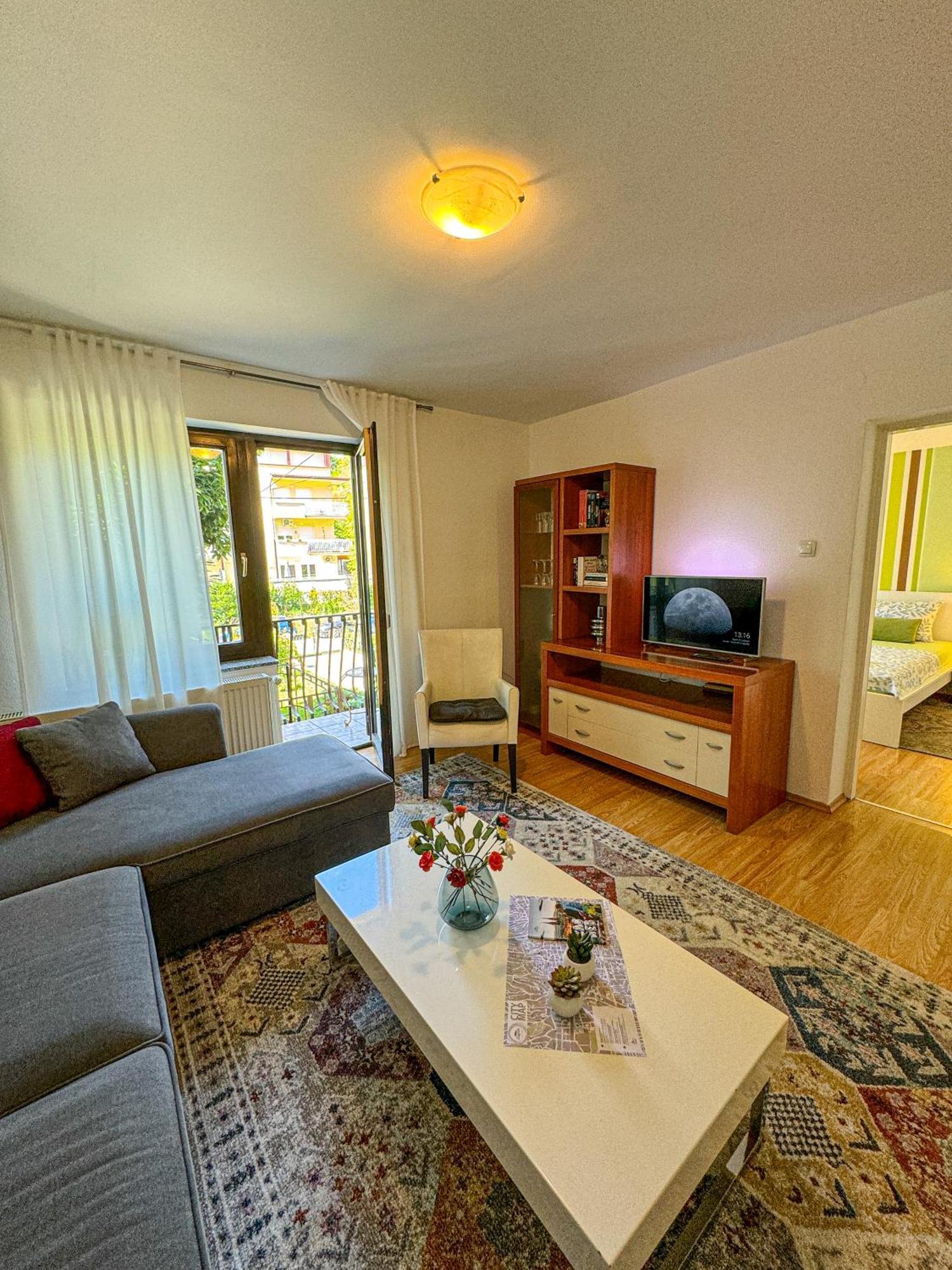 Apartman Mi-Bel Zagrzeb Zewnętrze zdjęcie